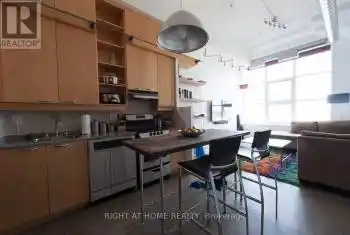 155 Dalhousie St Unit# 1041, Toronto, Ontario M5B 2P7, 1 Bedroom Bedrooms, 4 Rooms Rooms,1 BathroomBathrooms,Condo,Sold,Dalhousie,27830895