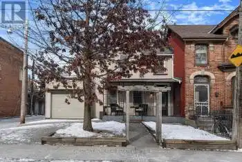 318 Carlton St, Toronto, Ontario M5A 2L9, 3 Bedrooms Bedrooms, 6 Rooms Rooms,1 BathroomBathrooms,All Houses,Sold,Carlton,C11935900