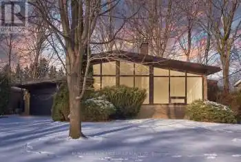 20 Deepwood Cres, Toronto, Ontario M3C 1N8, 3 Bedrooms Bedrooms, 6 Rooms Rooms,2 BathroomsBathrooms,All Houses,Sold,Deepwood,C11936199