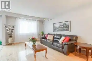 45 Frank Faubert Dr, Toronto, Ontario M1C 5H8, 3 Bedrooms Bedrooms, 6 Rooms Rooms,3 BathroomsBathrooms,All Houses,Rented,Frank Faubert,E11936579