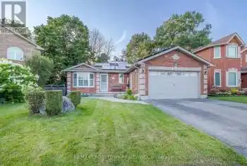 38 Crompton Dr, Barrie, Ontario L4M 6N1, 2 Bedrooms Bedrooms, 5 Rooms Rooms,3 BathroomsBathrooms,All Houses,Sold,Crompton,S11936597