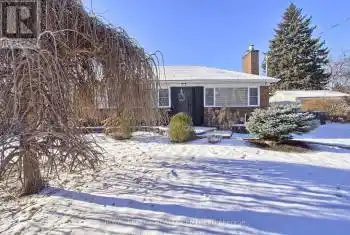2552 Whaley Dr, Mississauga, Ontario L5B 1X2, 3 Bedrooms Bedrooms, 7 Rooms Rooms,1 BathroomBathrooms,All Houses,Rented,Whaley,W11937358