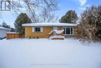 317 James St, Orillia, Ontario L3V 1M4, 3 Bedrooms Bedrooms, 1 Room Rooms,2 BathroomsBathrooms,All Houses,Sold,James,S11937453
