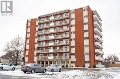 10 WOODMAN Drive Unit# 304 Hamilton (Greenford) Ontario L8K4E1