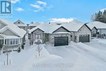 115 Third St, Brockton, Ontario N0G 2V0, 3 Bedrooms Bedrooms, 11 Rooms Rooms,2 BathroomsBathrooms,All Houses,Sold,Third,X11937387