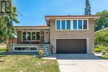 75 Wenderly Dr, Toronto, Ontario M6B 2P1, 3 Bedrooms Bedrooms, 6 Rooms Rooms,4 BathroomsBathrooms,All Houses,Rented,Wenderly,W11940139