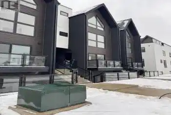 7277 Wilson Cres Unit# 208, Niagara Falls, Ontario L2G 4R8, 2 Bedrooms Bedrooms, 6 Rooms Rooms,2 BathroomsBathrooms,All Houses,Sold,Wilson,X11940295
