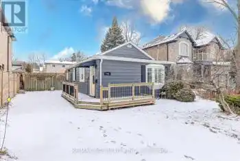 740 Hillview Cres, Pickering, Ontario L1W 2S1, 2 Bedrooms Bedrooms, 6 Rooms Rooms,1 BathroomBathrooms,All Houses,Sold,Hillview,27841770