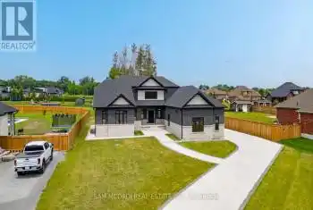46 Charles Tilley Cres, Clarington, Ontario L0A 1J0, 3 Bedrooms Bedrooms, 8 Rooms Rooms,5 BathroomsBathrooms,All Houses,Sold,Charles Tilley,E11940927