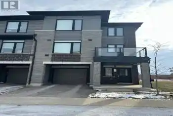 590 North Service Rd Unit# 92, Hamilton, Ontario L8E 0K5, 2 Bedrooms Bedrooms, 4 Rooms Rooms,2 BathroomsBathrooms,All Houses,Rented,North Service,27843530
