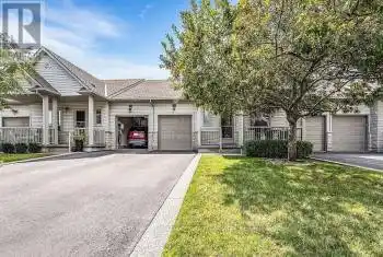 98 Southbrook Dr, Hamilton, Ontario L0R 1C0, 1 Bedroom Bedrooms, 4 Rooms Rooms,3 BathroomsBathrooms,All Houses,Sold,Southbrook,X11944242