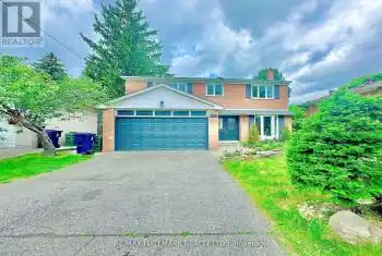 16 Gaspe Rd, Toronto, Ontario M2K 2E8, 4 Bedrooms Bedrooms, 8 Rooms Rooms,5 BathroomsBathrooms,All Houses,Rented,Gaspe,27851186