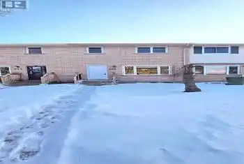 433 Forest Ave, St. Thomas, Ontario N5R 5G2, 3 Bedrooms Bedrooms, 9 Rooms Rooms,2 BathroomsBathrooms,All Houses,Sold,Forest,X11945270
