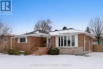 45 Algoma Cres, Hamilton, Ontario L9C 1S5, 3 Bedrooms Bedrooms, 6 Rooms Rooms,2 BathroomsBathrooms,All Houses,Rented,Algoma,27857054