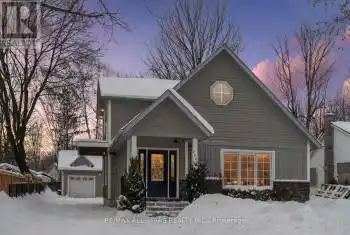 2002 25 Sdrd, Innisfil, Ontario L9S 1Z2, 3 Bedrooms Bedrooms, 8 Rooms Rooms,3 BathroomsBathrooms,All Houses,Sold,25,N11946766