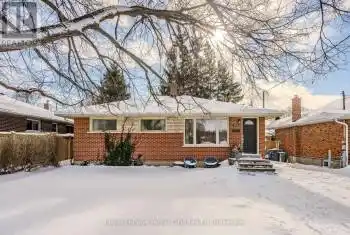230 Stevenson St, Guelph, Ontario N1E 5B4, 3 Bedrooms Bedrooms, 7 Rooms Rooms,1 BathroomBathrooms,All Houses,Sold,Stevenson,X11947633