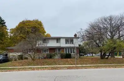 2 Lauralynn Crescent Toronto (Agincourt South-Malvern West) Ontario M1