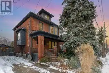 166 Rothsay Ave, Hamilton, Ontario L8M 3G4, 5 Bedrooms Bedrooms, 10 Rooms Rooms,2 BathroomsBathrooms,All Houses,Sold,Rothsay,X11948062