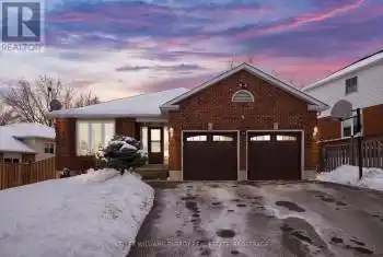 28 Foster Creek Dr, Clarington, Ontario L1B 1G2, 3 Bedrooms Bedrooms, 6 Rooms Rooms,1 BathroomBathrooms,All Houses,Sold,Foster Creek,E11948984