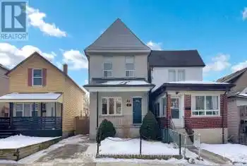 40 Lapp St, Toronto, Ontario M6N 3W6, 3 Bedrooms Bedrooms, 6 Rooms Rooms,2 BathroomsBathrooms,All Houses,Sold,Lapp,W11959246