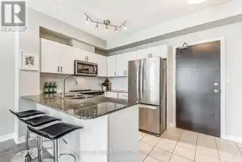 3504 Hurontario St Unit# 608, Mississauga, Ontario L5B 0B9, 1 Bedroom Bedrooms, 4 Rooms Rooms,1 BathroomBathrooms,Condo,Rented,Hurontario,27889556