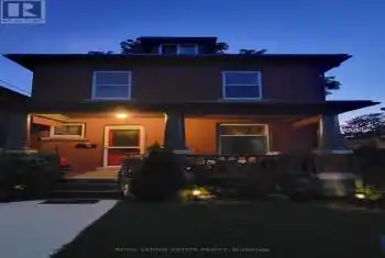 17 Albina St, Welland, Ontario L3C 1P2, 4 Bedrooms Bedrooms, 6 Rooms Rooms,3 BathroomsBathrooms,All Houses,Sold,Albina,X11963398