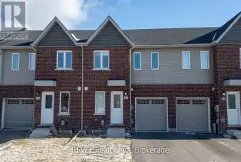 407 Chaffey St, Welland, Ontario L3B 0K5, 3 Bedrooms Bedrooms, 6 Rooms Rooms,2 BathroomsBathrooms,All Houses,Rented,Chaffey,X11964341