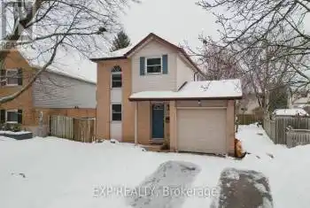 59 Hubert St, Cambridge, Ontario N3C 3M5, 3 Bedrooms Bedrooms, 6 Rooms Rooms,2 BathroomsBathrooms,All Houses,Sold,Hubert,27896722