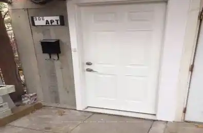 906 Kingston Road Toronto (East End-Danforth) Ontario M4E1S5