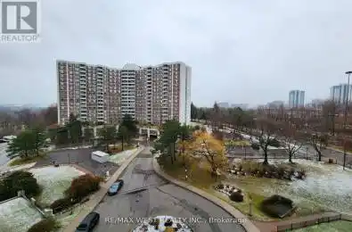 10 Edgecliff Golfway Unit# 1006 Toronto (Flemingdon Park) Ontario M3C3