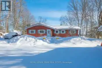 206 Hall Dr, Galway-Cavendish and Harvey, Ontario K0L 1J0, 2 Bedrooms Bedrooms, 8 Rooms Rooms,1 BathroomBathrooms,All Houses,Sold,Hall,X11971686
