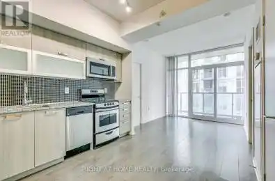 36 Lisgar Street Unit# 1515 W Toronto (Little Portugal) Ontario M6J3G2