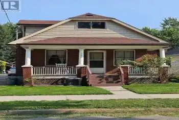120 Page St, St. Catharines, Ontario L2R 4A9, 1 Bedroom Bedrooms, 6 Rooms Rooms,2 BathroomsBathrooms,All Houses,Sold,Page,X11966935