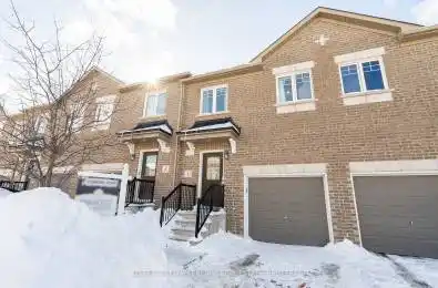 8 Ken Bromley Lane Clarington (Bowmanville) Ontario L1C0S4