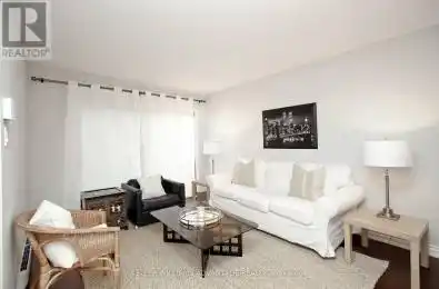 50 Battenberg Avenue Toronto (Woodbine Corridor) Ontario M4L1J8