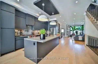 39 Marquette Avenue Toronto (Englemount-Lawrence) Ontario M6A1X8