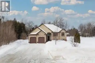 888 Lake Range Drive Huron-Kinloss Ontario N2Z0C2