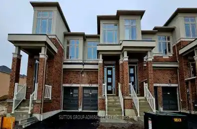 1004 Crowsnest Hollow Pickering Ontario L1X0P4