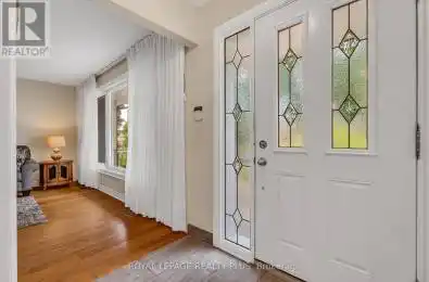 2440 Rosemary Drive Mississauga (Erindale) Ontario L5C1X2