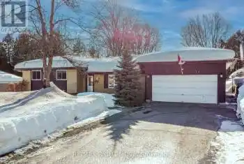 23 Stanton Dr, Orillia, Ontario L3V 2J9, 3 Bedrooms Bedrooms, 11 Rooms Rooms,2 BathroomsBathrooms,All Houses,Sold,Stanton,27970771