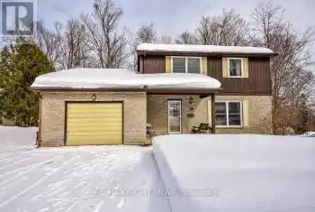 16 Free Dr, Orillia, Ontario L3V 4B2, 4 Bedrooms Bedrooms, 8 Rooms Rooms,2 BathroomsBathrooms,All Houses,Sold,Free,27975834