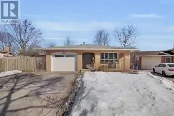 30 Hart Cres, London, Ontario N6E 2W6, 3 Bedrooms Bedrooms, 7 Rooms Rooms,2 BathroomsBathrooms,All Houses,Sold,Hart,X12000842