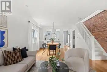 87 Berkshire Ave, Toronto, Ontario M4M 2Z6, 2 Bedrooms Bedrooms, 7 Rooms Rooms,2 BathroomsBathrooms,All Houses,Sold,Berkshire,E12001591