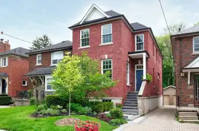 229 Douglas Avenue Toronto C04 Ontario M5M 1G9