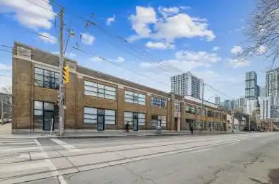 365 Dundas Street Unit# 111 Toronto C08 Ontario M5A 4R9