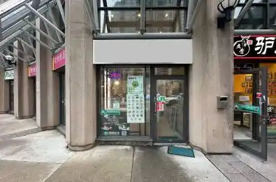 10 Northtown Way Unit# 112 Toronto C14 Ontario M2N 7L4