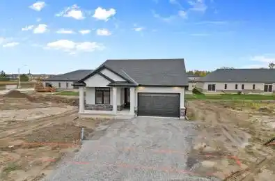 211 Sycamore Street Welland Ontario L3C 0J8