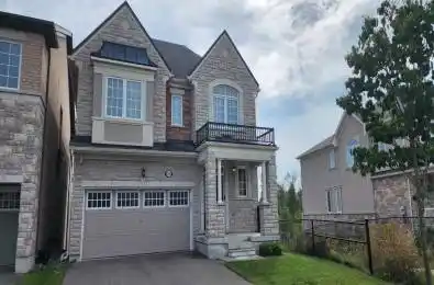 246 Degraaf Crescent Aurora Ontario L4G 0X1