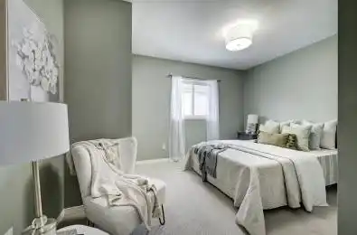 6 Rapley Boulevard Port Hope Ontario L1A 4J7
