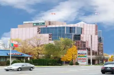 918 Dundas Street Unit# 400 Mississauga Ontario L4Y 4H9